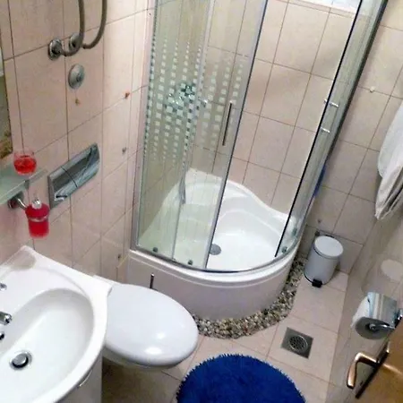 Main Square Apartman アパート *